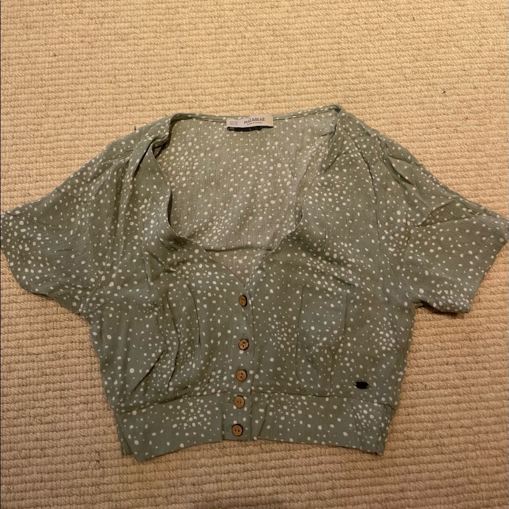 sage green pull and bear top